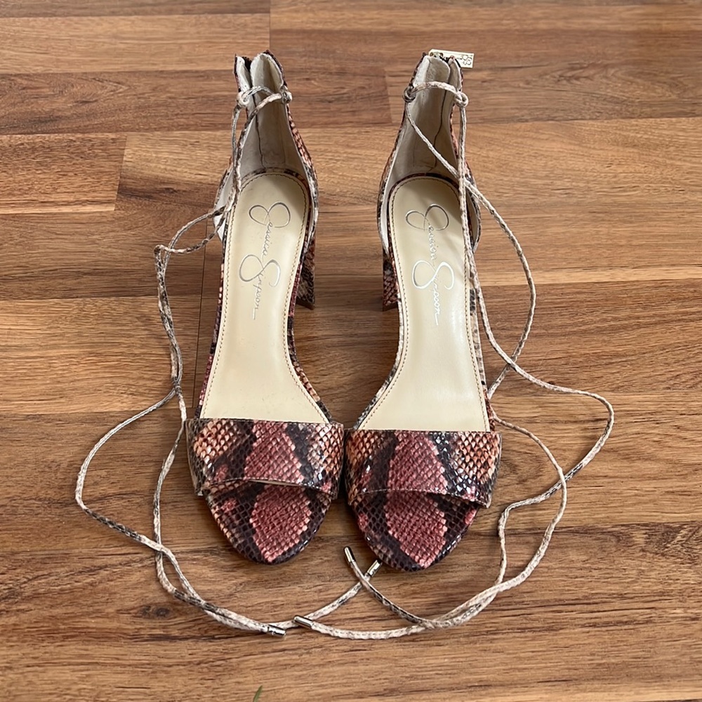Jessica Simpson snake print block heeded lace-up shoes, Womens size 9